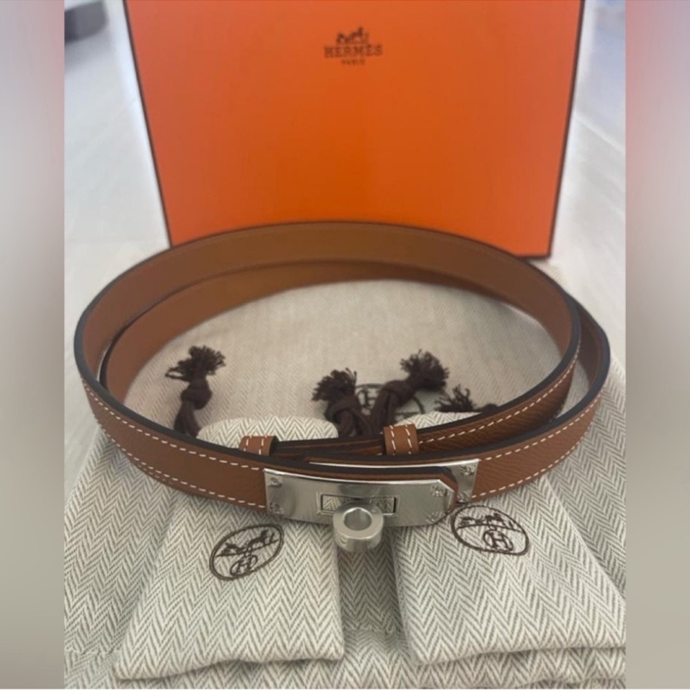 Hermes Kelly 18 Belt in color Gold - NEW!
100% Authentic! - Picture 3 of 7